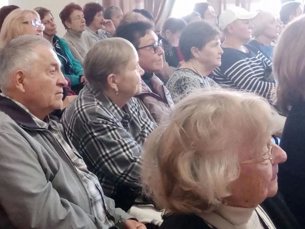 К 100-летию главной библиотеки ДНР: музыкально-поэтическая встреча в Донецке К 100-летию главной библиотеки ДНР: музыкально-поэтическая встреча в Донецке