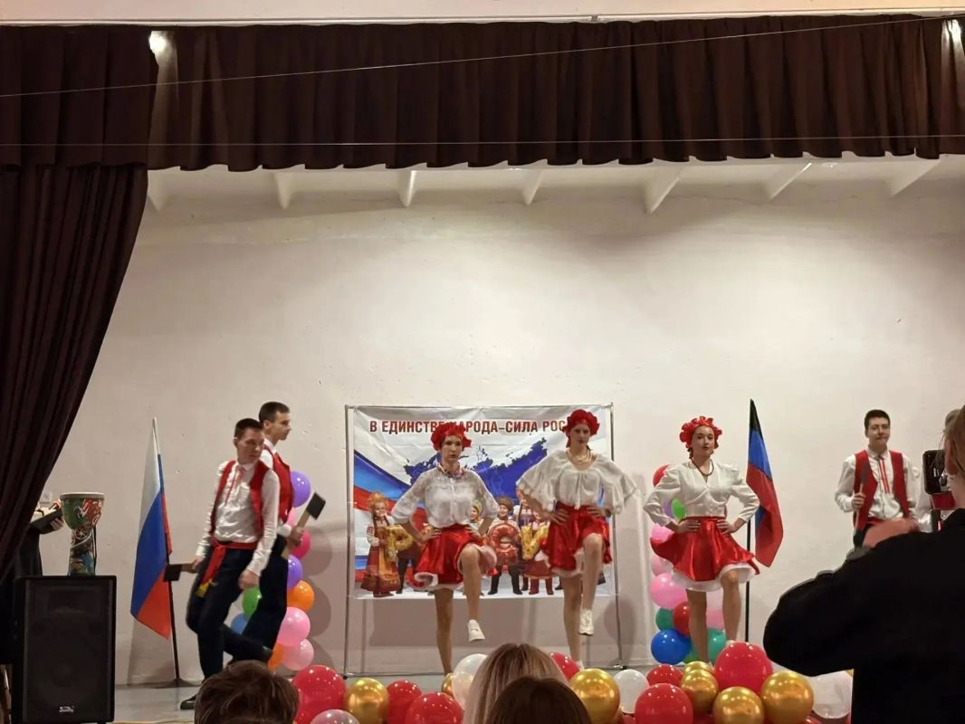 Фестиваль танцев «Сила России — в единстве народов» Фестиваль танцев «Сила России — в единстве народов»