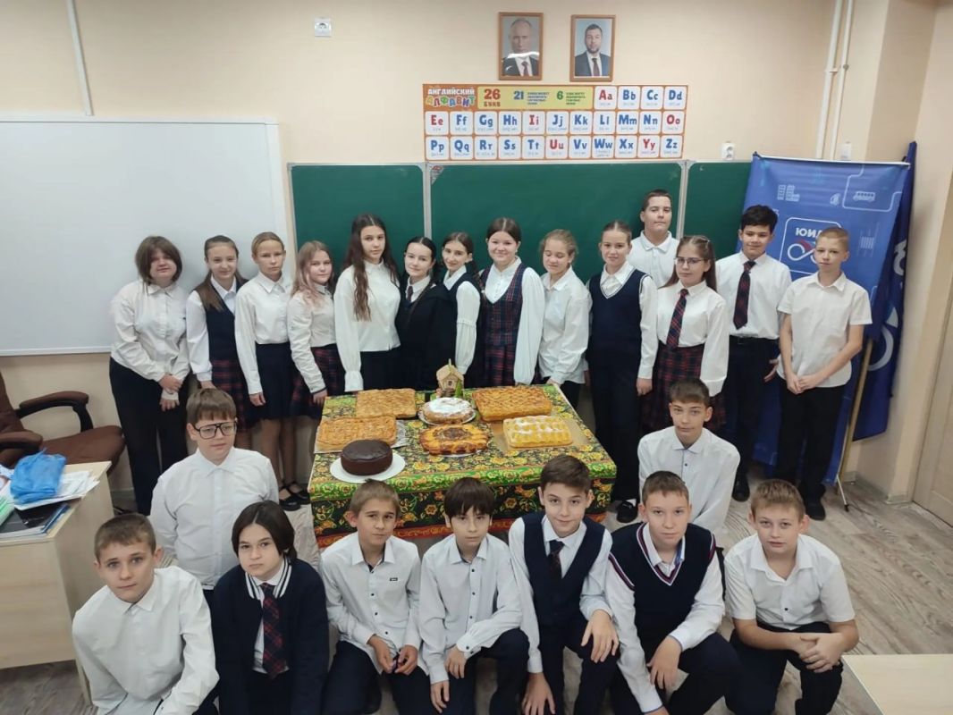 Кировчане присоединились к акции «Пирог на четвертое» Кировчане присоединились к акции «Пирог на четвертое»