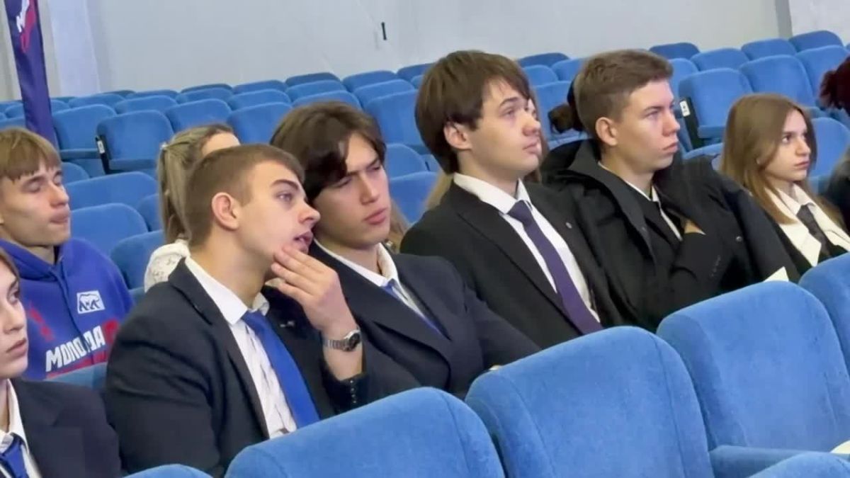 В Макеевке прошёл городской этап «Лиги Ораторов»