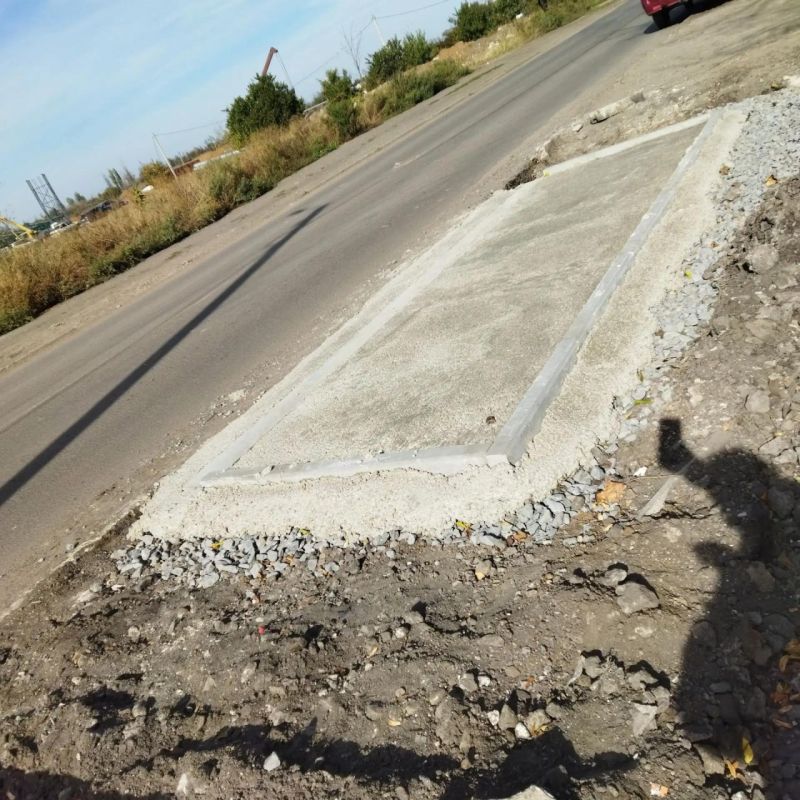 В Кировском ведется обустройство мест для новых контейнерных площадок В Кировском ведется обустройство мест для новых контейнерных площадок