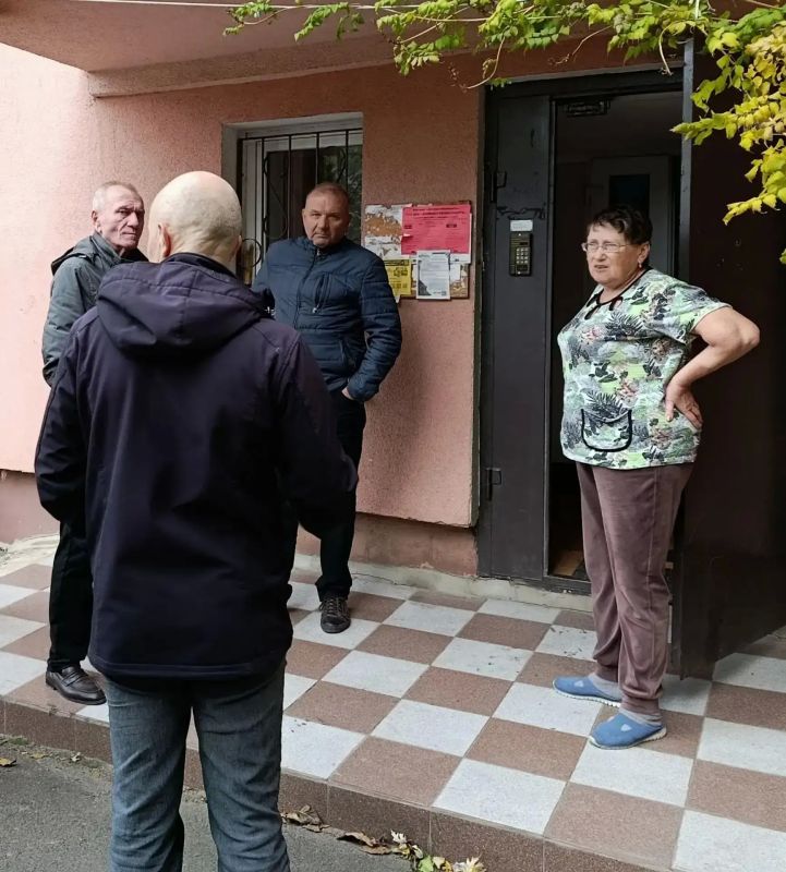 Наталья Бегуненко: По поручению Главы ДНР Дениса Пушилина в Петровском районе продолжаются встречи с населением Наталья Бегуненко: По поручению Главы ДНР Дениса Пушилина в Петровском районе продолжаются встречи с населением