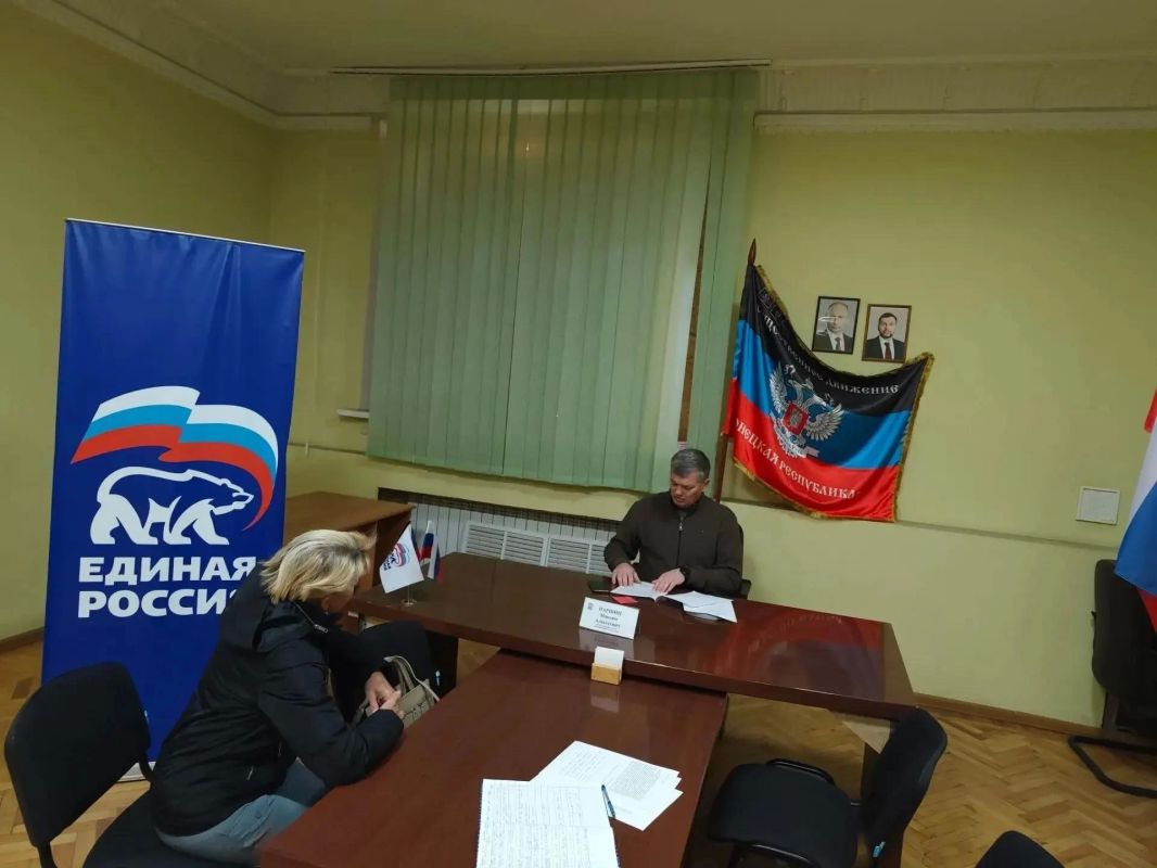 Депутат Народного Совета провел встречу с жителями Шахтерска Депутат Народного Совета провел встречу с жителями Шахтерска