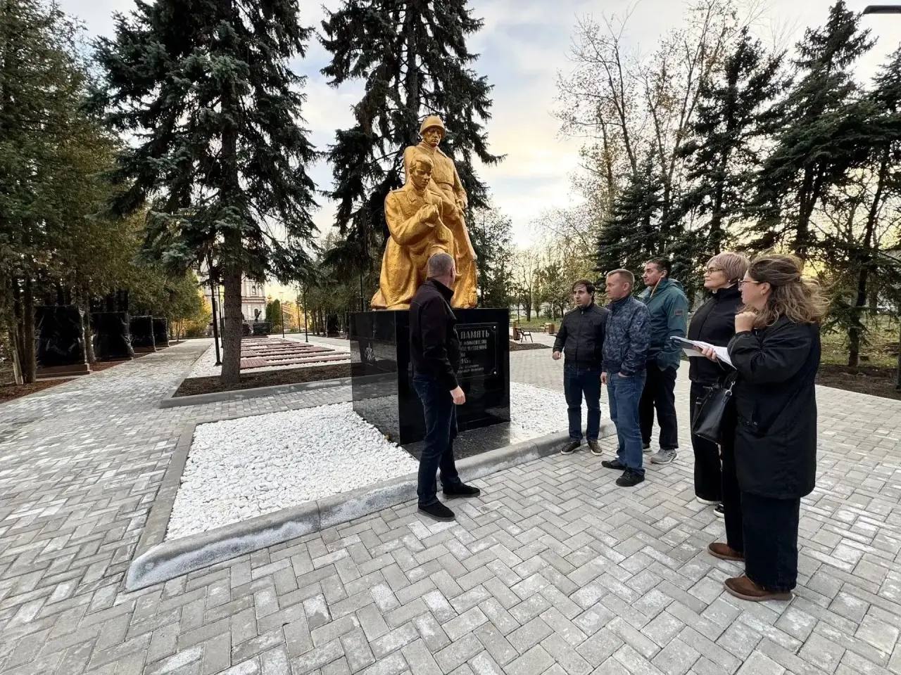 В Ждановке завершено создание Аллеи памяти Героев