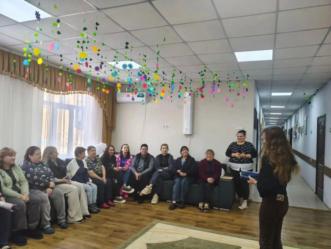 В Центрально-Городском внутригородском районе Горловки прошла встреча с трудовым коллективом В Центрально-Городском внутригородском районе Горловки прошла встреча с трудовым коллективом
