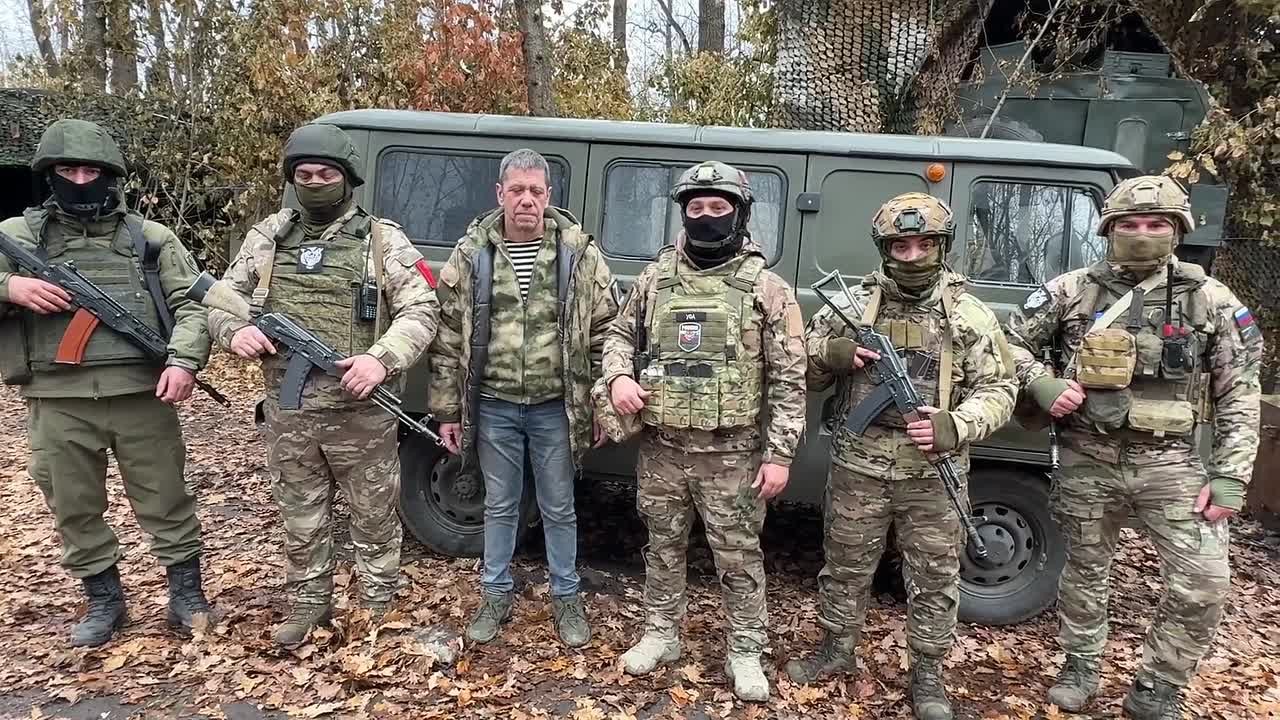 За прошедшие шесть месяцев мы с вами собрали и доставили нашим бойцам на Константиновское, Славянское, Торецкое, Часовоярское направления пять автомобилей («Буханки», «Пикап», «Нива»), детекторы БПЛА - 15 комплектов, три...