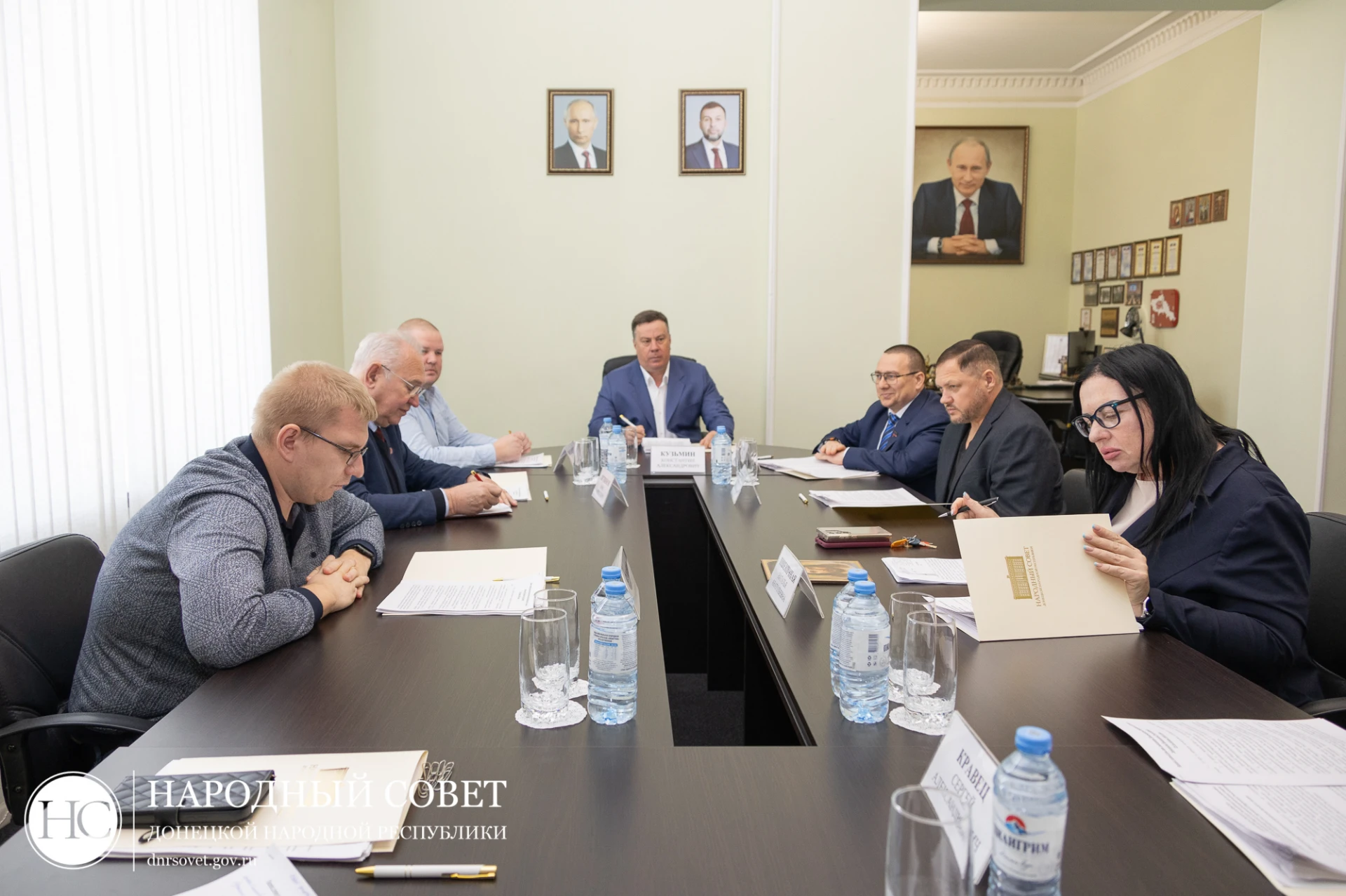 Константин Кузьмин: Провел заседание Президиума Народного Совета ДНР