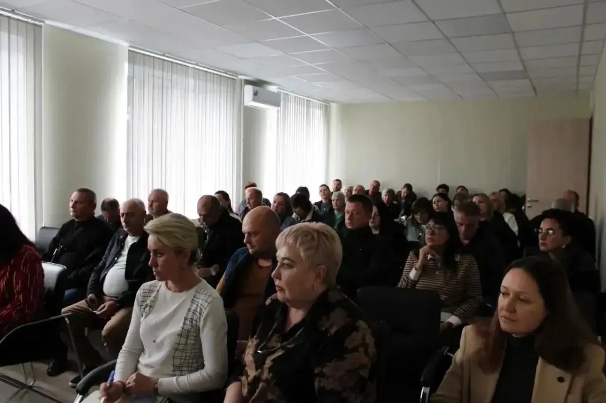 Табачные изделия, цены, зарплаты: предприниматели Горловки узнали о важных изменениях в законодательстве Табачные изделия, цены, зарплаты: предприниматели Горловки узнали о важных изменениях в законодательстве