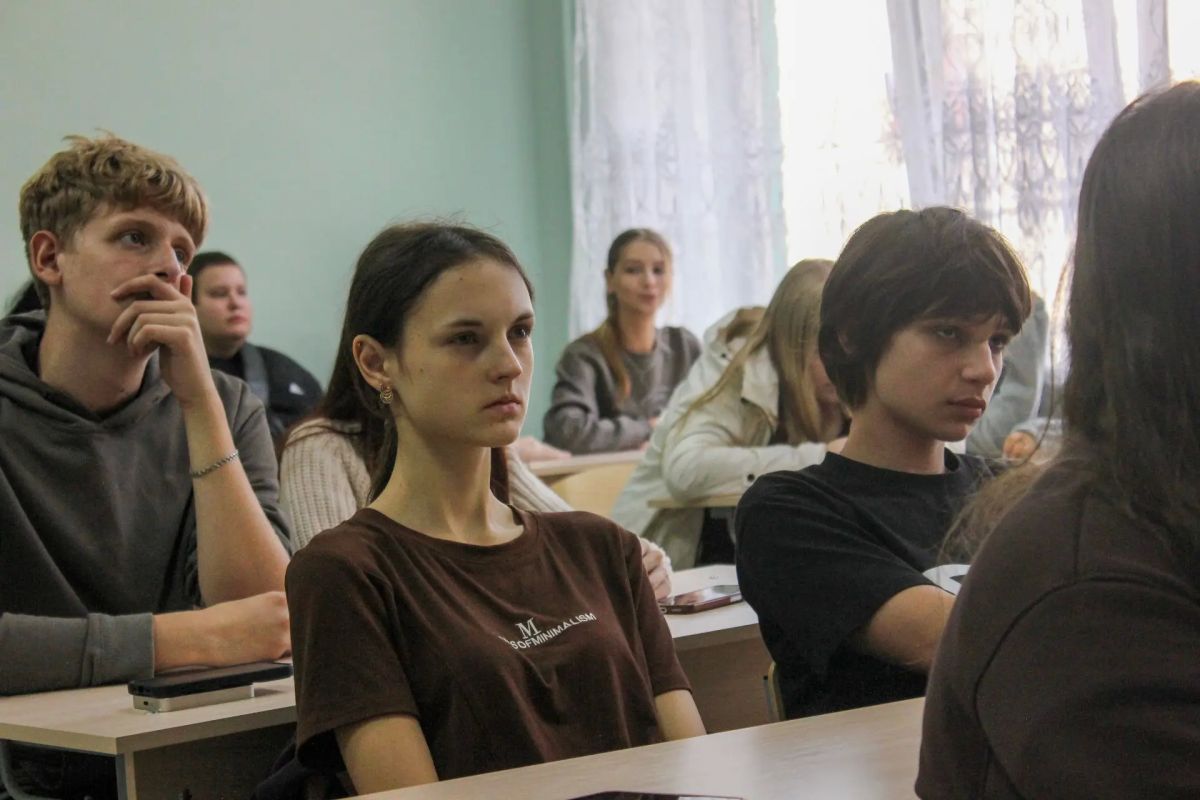 Госслужба — не только бумажные отчеты Госслужба — не только бумажные отчеты