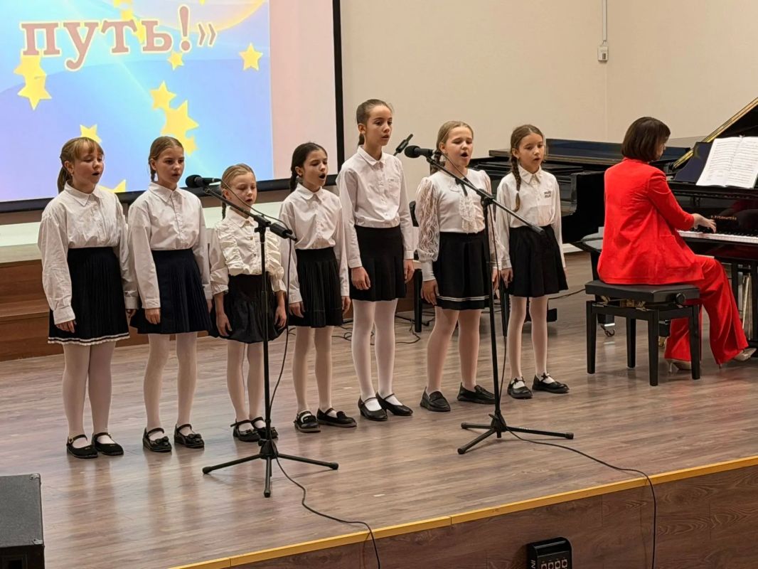 «ВОЛШЕБСТВО МУЗЫКИ И КРАСОК» «ВОЛШЕБСТВО МУЗЫКИ И КРАСОК»